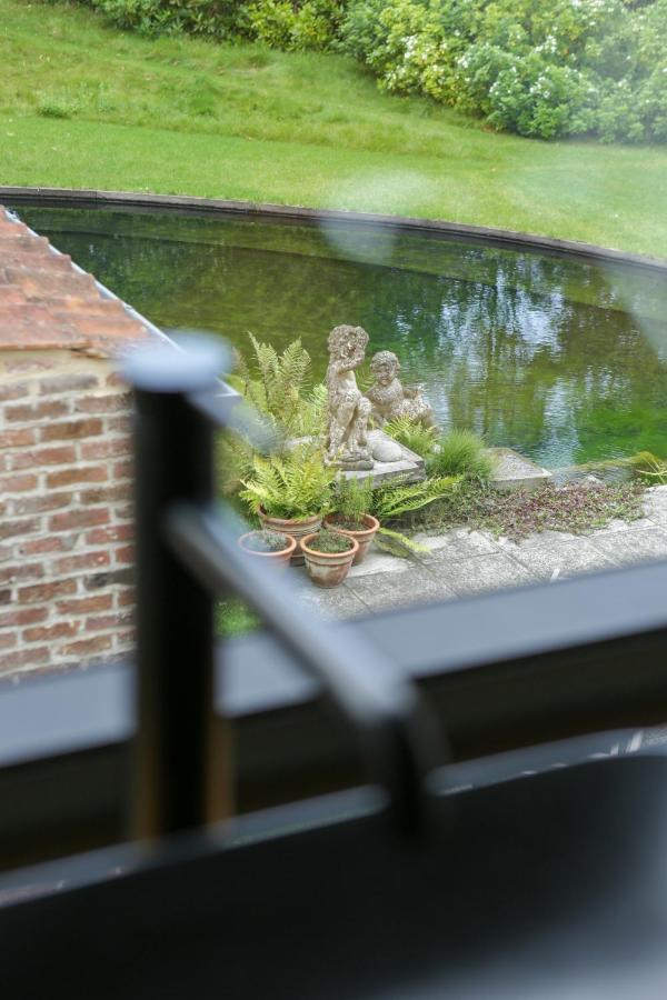Amand'Eau - Zwemvijver, Zonneterras, Grote Tuin Sint-Amands Exterior foto